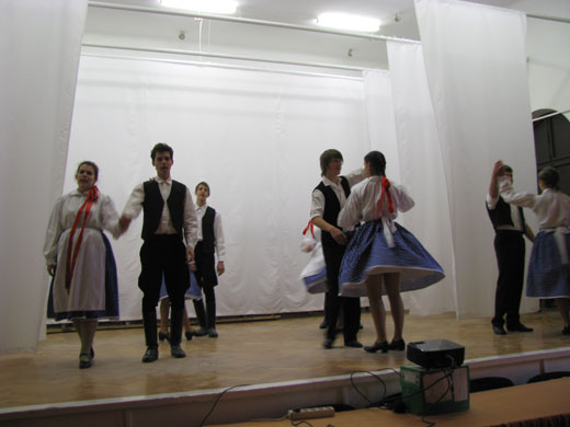 Az Ady Endre Líceumban a Rákóczi Szövetség helyi ifjúsági szervezete egyéves fennállását ünnepelte.
