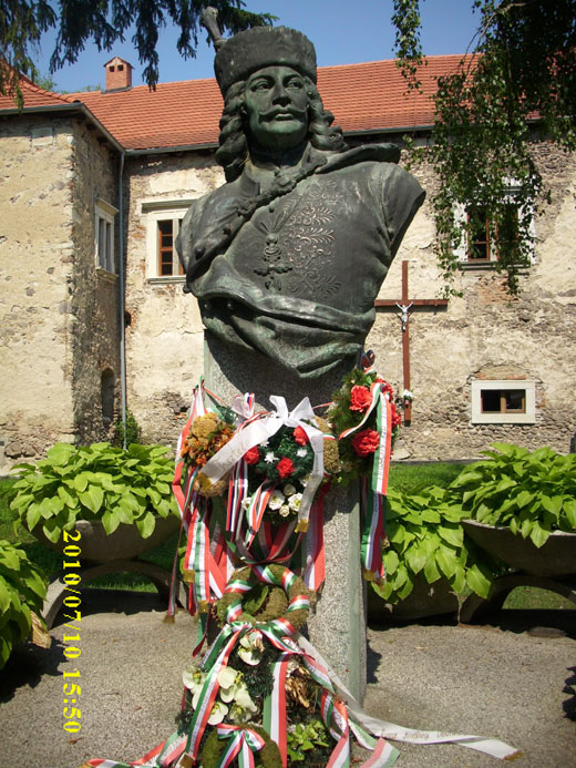ADYSOK A MAGYAR TANÁROK ÉS DIÁKOK TALÁLKOZÓJÁN A MAGYAR KÁLVÁRIÁN