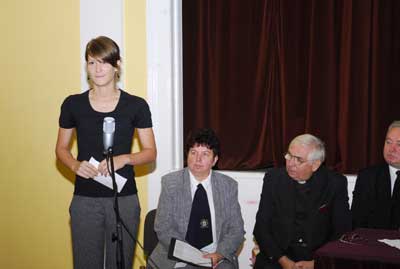 Évnyitó