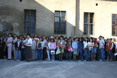 A 2006/2007-es tanév megnyitója is a hagyományos módon zajlott az Ady Endre Líceumban