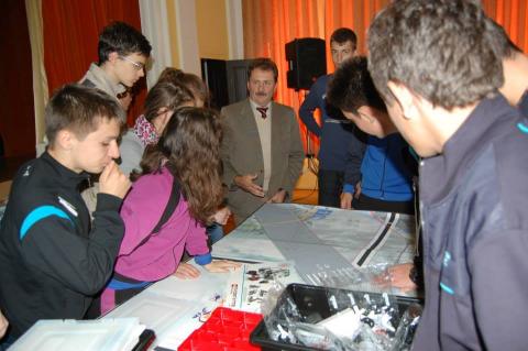 Megérkeztek iskolánkba a National Instruments robotok