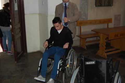 Érzékenyítő